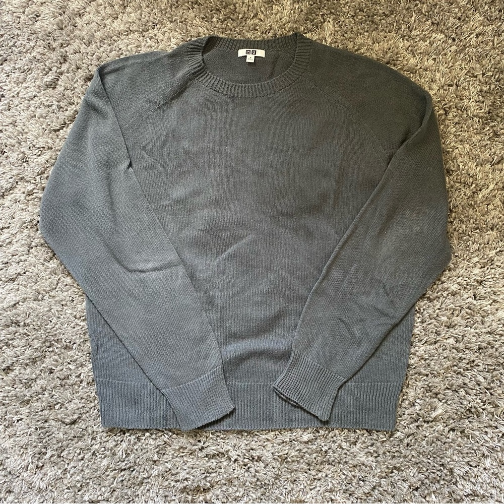 Uniqlo U crepe sweater